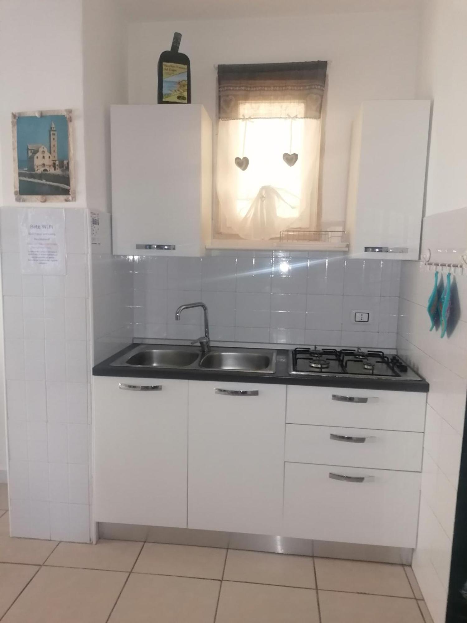 Travel And Living Hotel Trani Luaran gambar